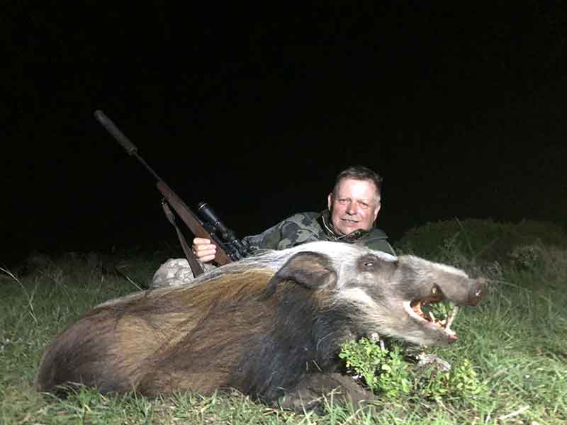 Bushpig hunting with Eastcape & Karoo Safaris South Africa